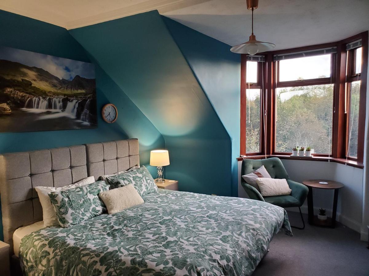 Carvetii - Mayhaven House - Tranquil Cul-De-Sac - 2 Bedrooms, Sleeps 4 Guests Dunfermline Exterior foto